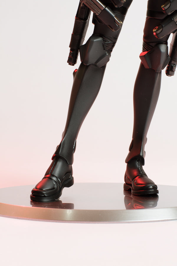 Pieces 2 iris Figure model